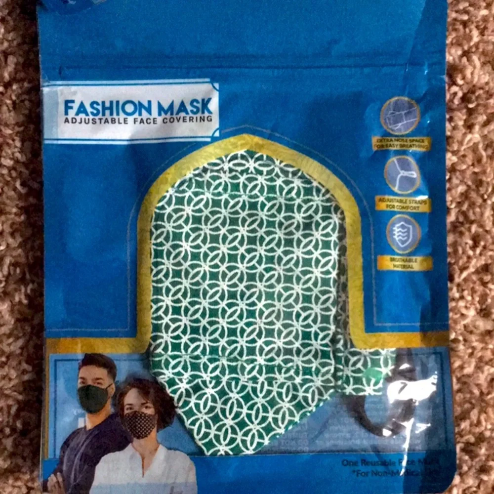 😷 Unisex Face Mask
